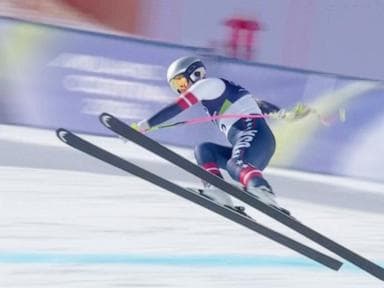  Lindsey Vonn's fall explained: A reverse banked section, an unfortunate bump and an inflated air bag