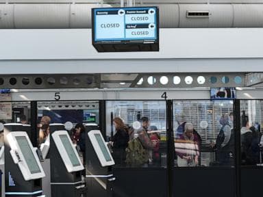  No clear path to ending the partial government shutdown as lawmakers dig in over DHS oversight