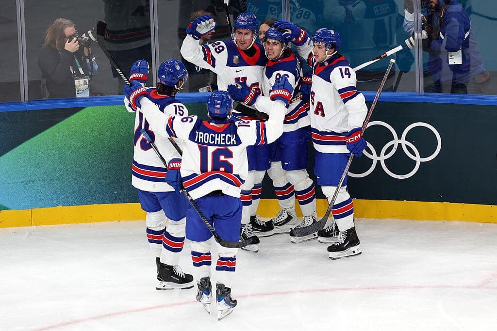 U.S. men's hockey team cruises to 5-1 win over Latvia