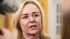 Norway police investigate top diplomat over Epstein links