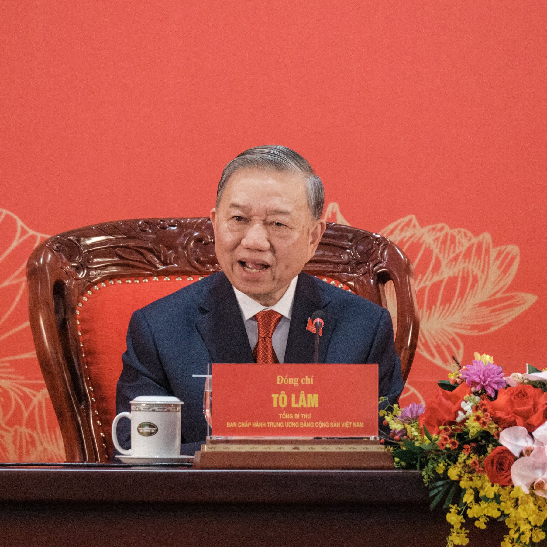 Vietnam’s Leader Has New Power, and He’s in a Hurry