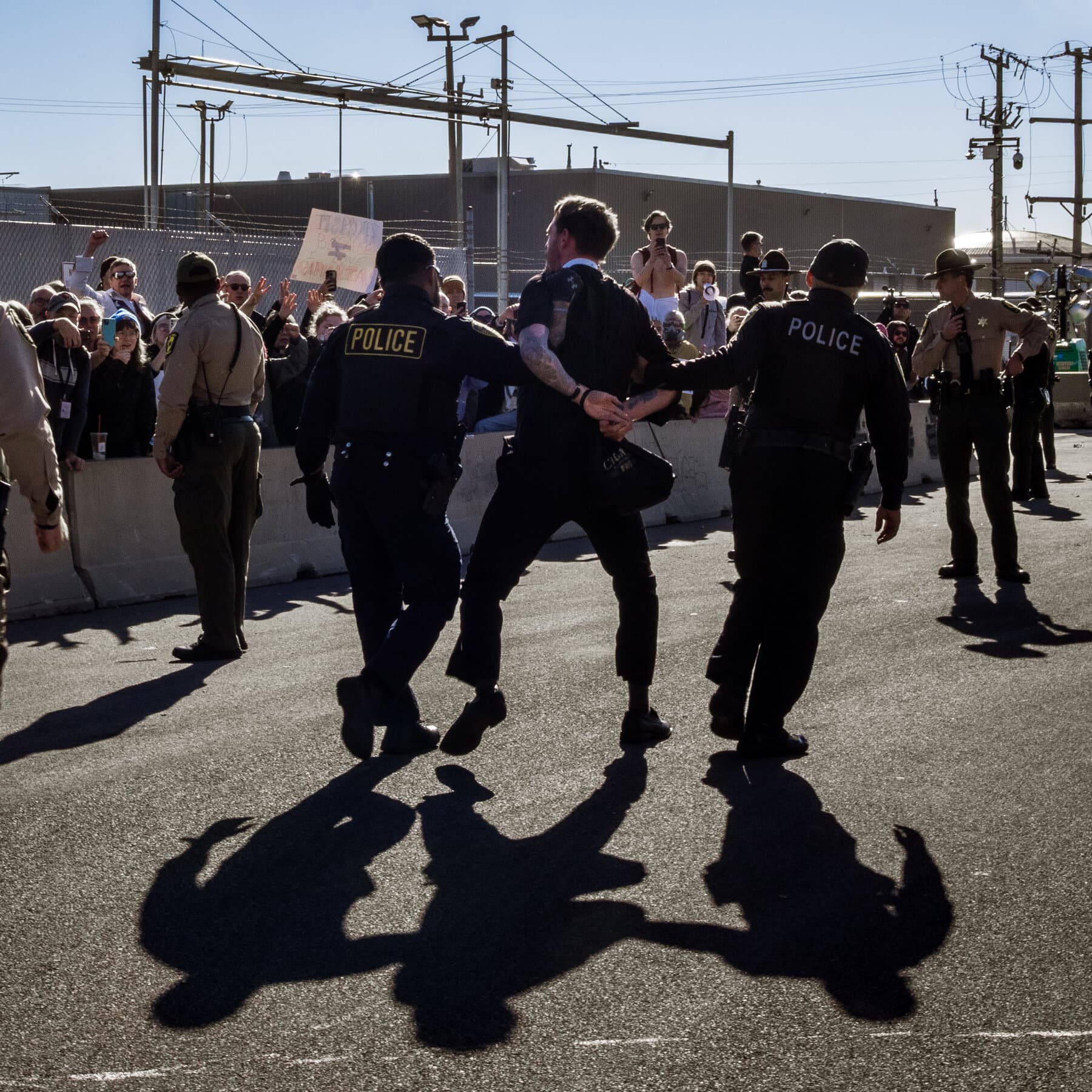 Judge Orders ICE to Let Clergy Give Communion to Detained Migrants on Ash Wednesday